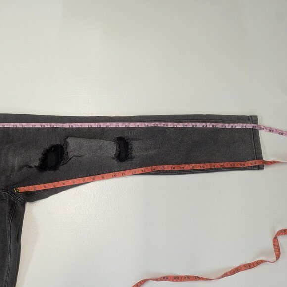 NWT Re Generation Size 3/Waist 26 Black Distressed High-Rise  Mom Mindful Jeans - Picture 13 of 16